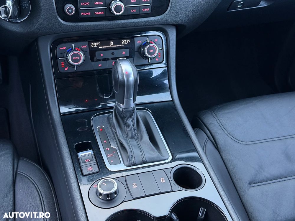 Volkswagen Touareg 3.0 V6 TDI Blue Motion DPF Automatik - 10