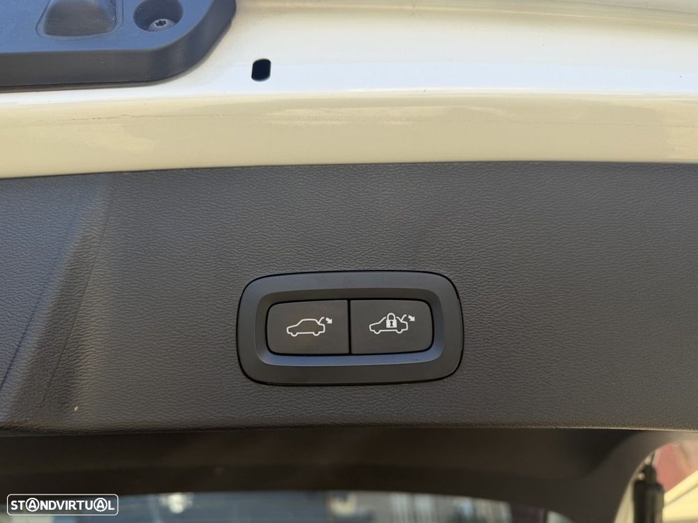 Volvo XC 40 1.5 T4 PHEV Inscription Expression - 16