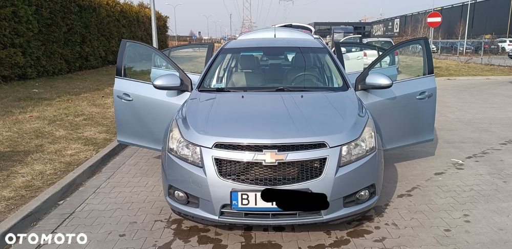 Chevrolet Cruze - 8