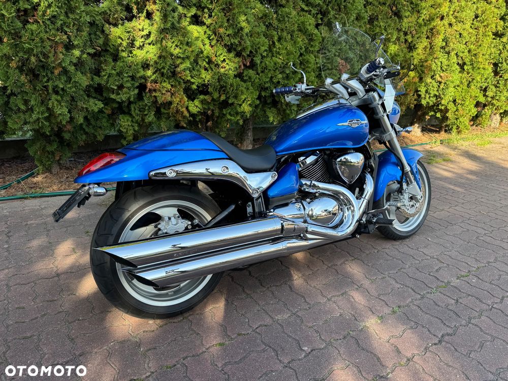 Suzuki Intruder - 4
