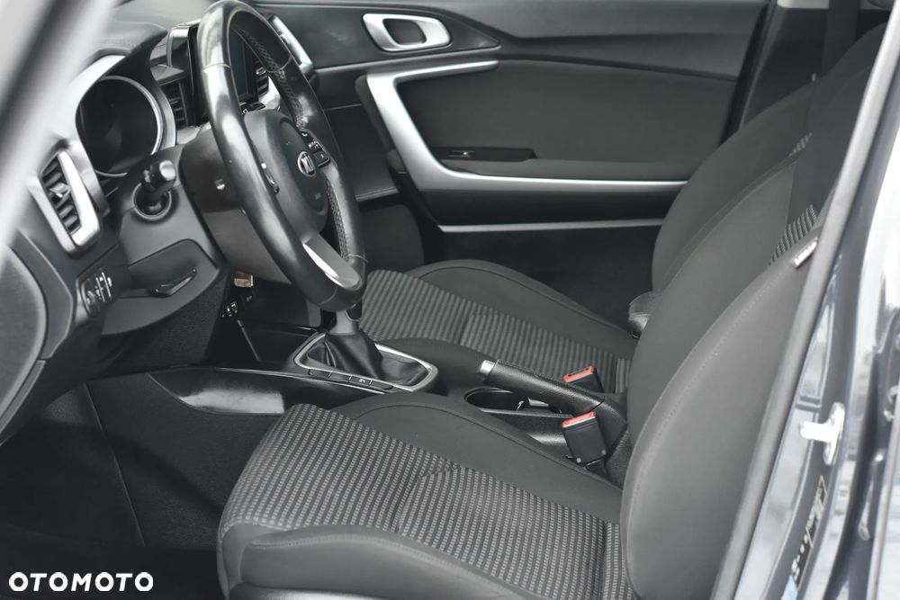 Kia Ceed 1.4 CVVT Dream Team Edition - 14