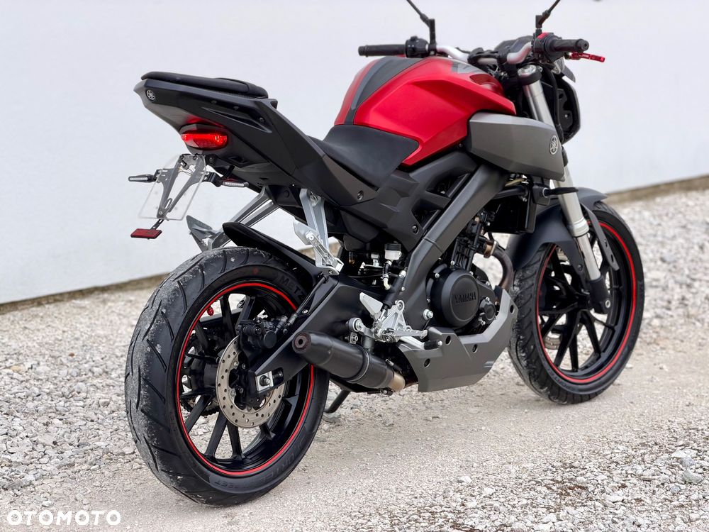 Yamaha MT - 4