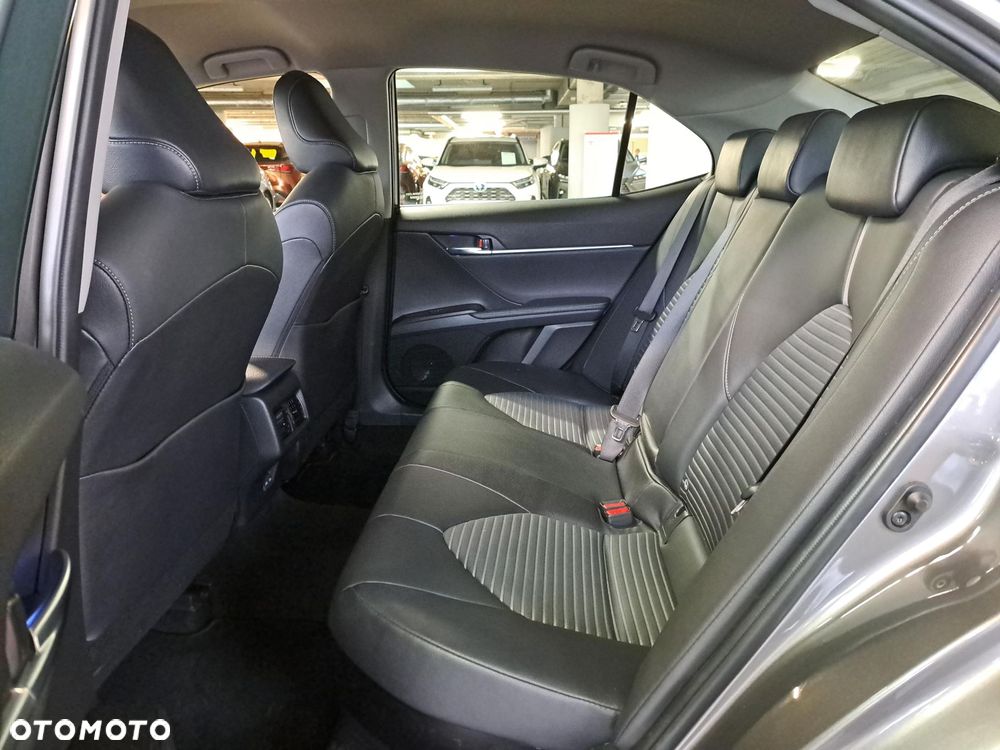 Toyota Camry 2.5 Hybrid Prestige CVT - 13