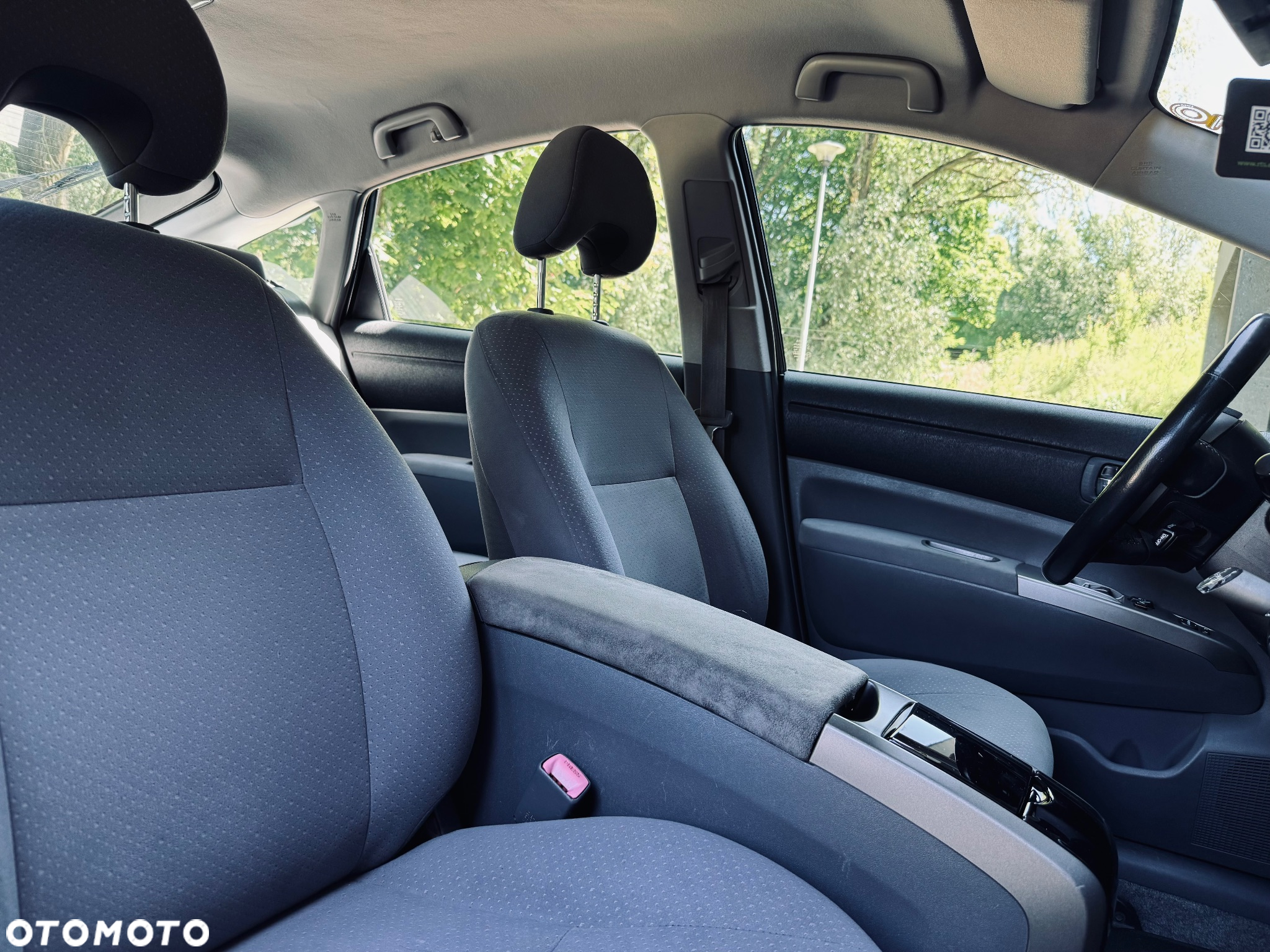 Toyota Prius - 14