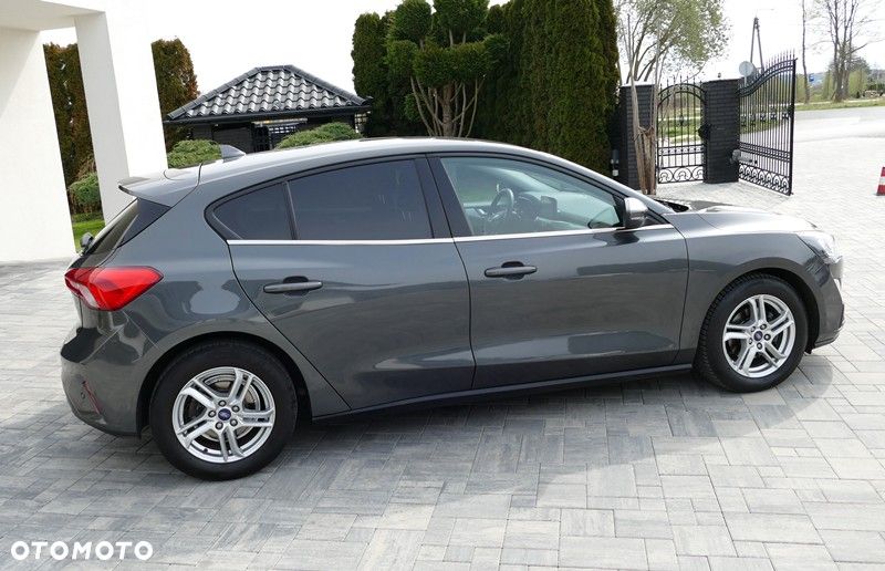 Ford Focus - 12
