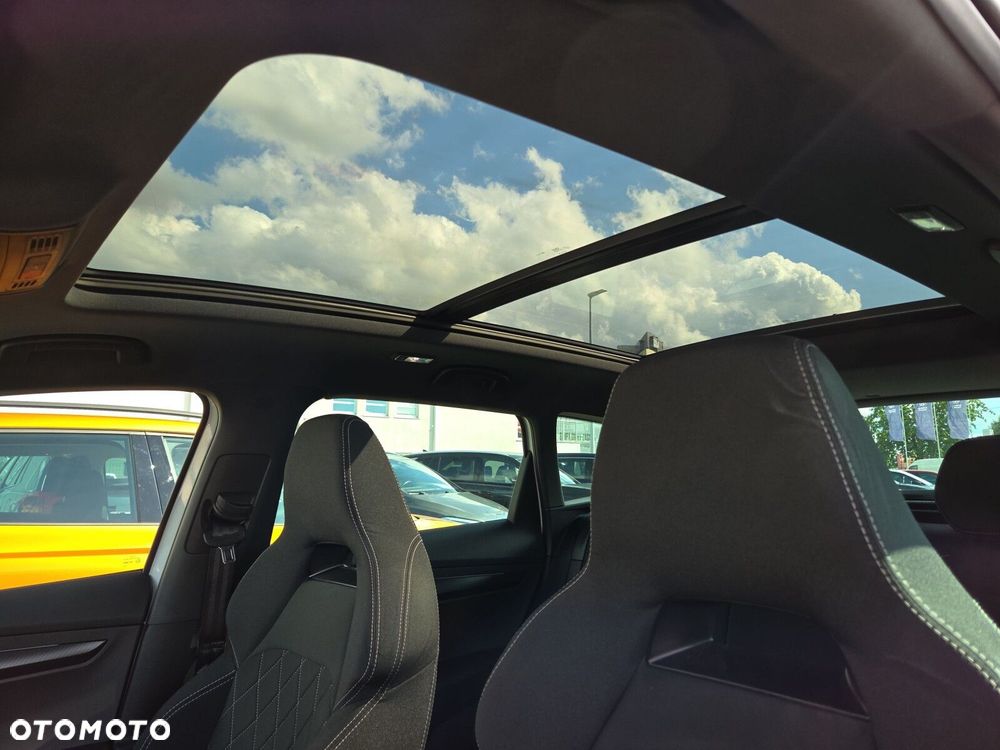 Skoda Karoq 1.5 TSI ACT Sportline DSG - 25
