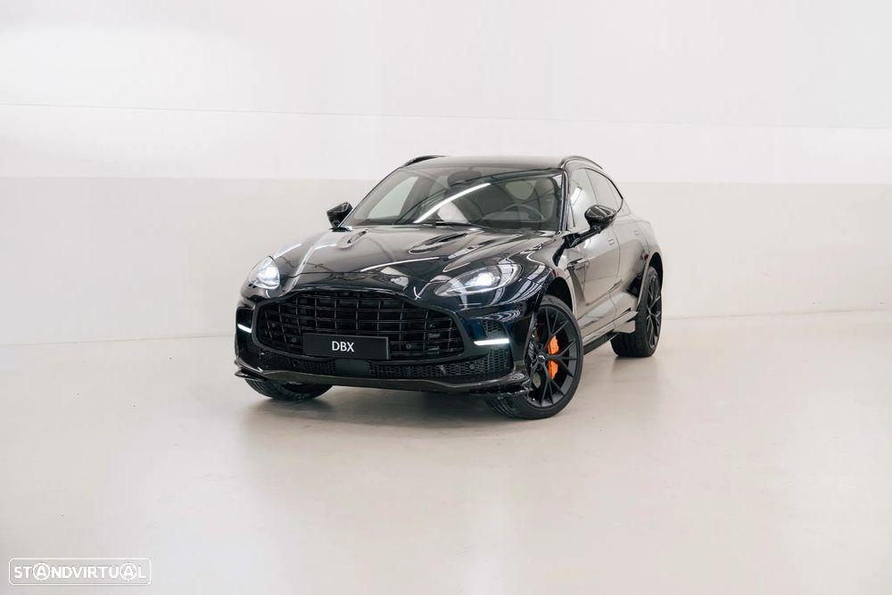 Aston Martin Dbx