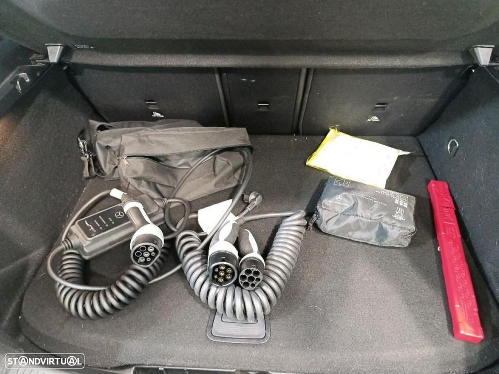 Mercedes-Benz A 250 e Progressive - 3