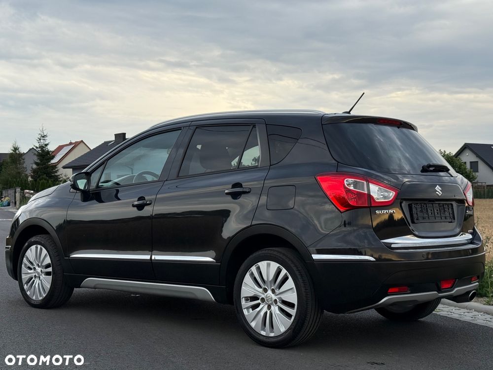 Suzuki S-Cross - 10