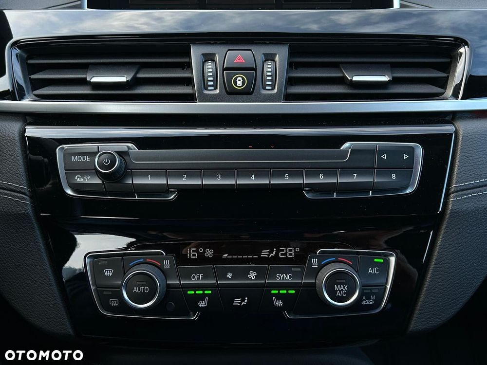 BMW X1 sDrive20i xLine - 25