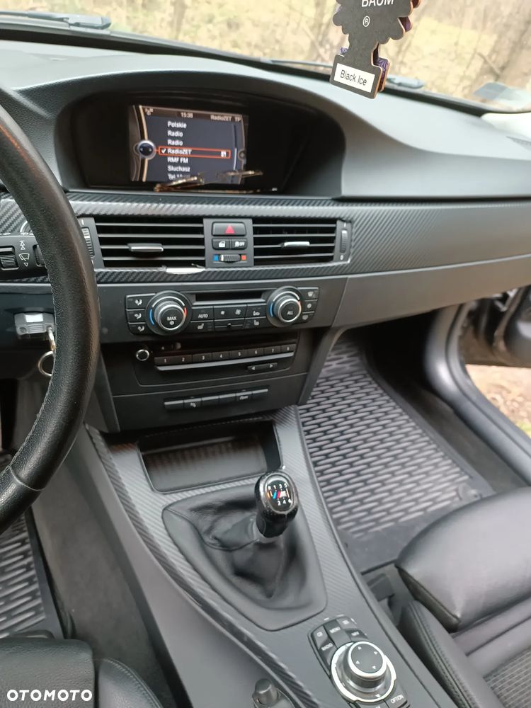 BMW Seria 3 318d - 24