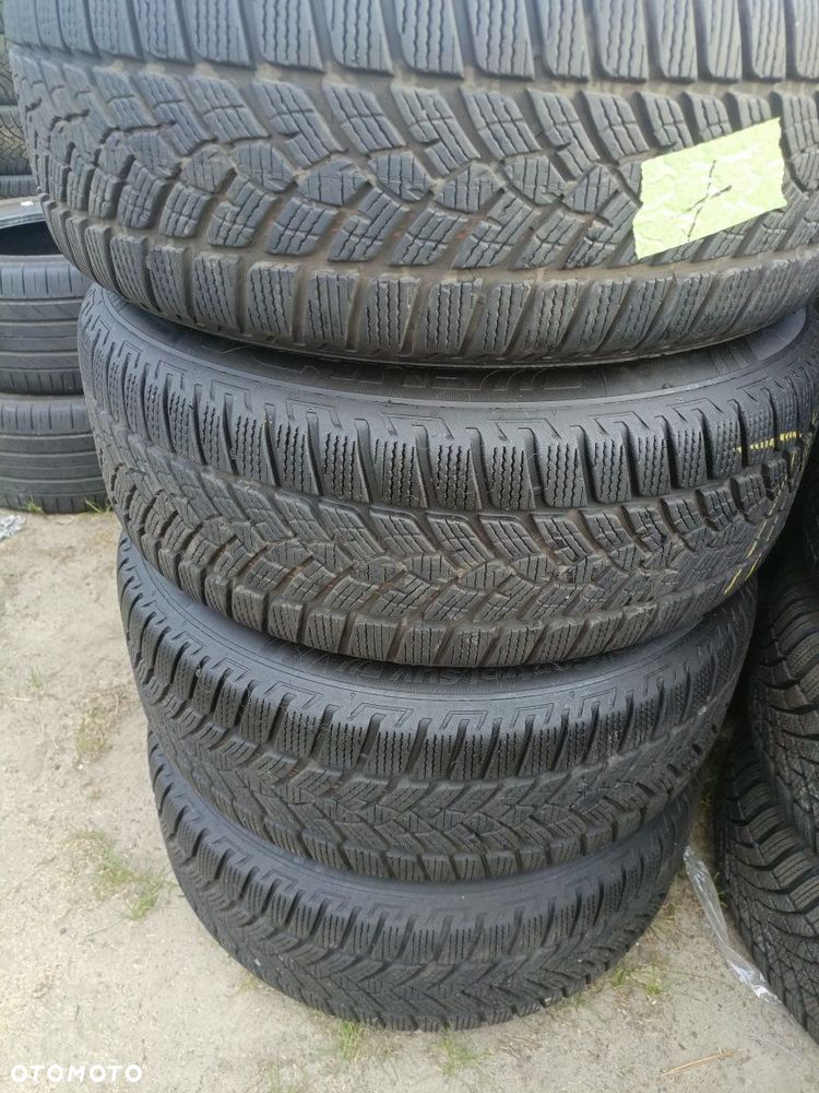 Koła zimowe Toyota 215/60/17 Goodyear 5x114,3 - 2