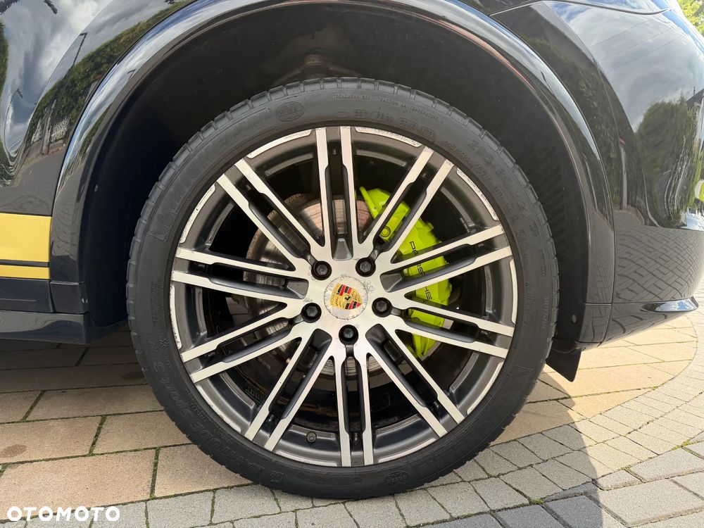 Porsche Cayenne Tiptronic S - 40