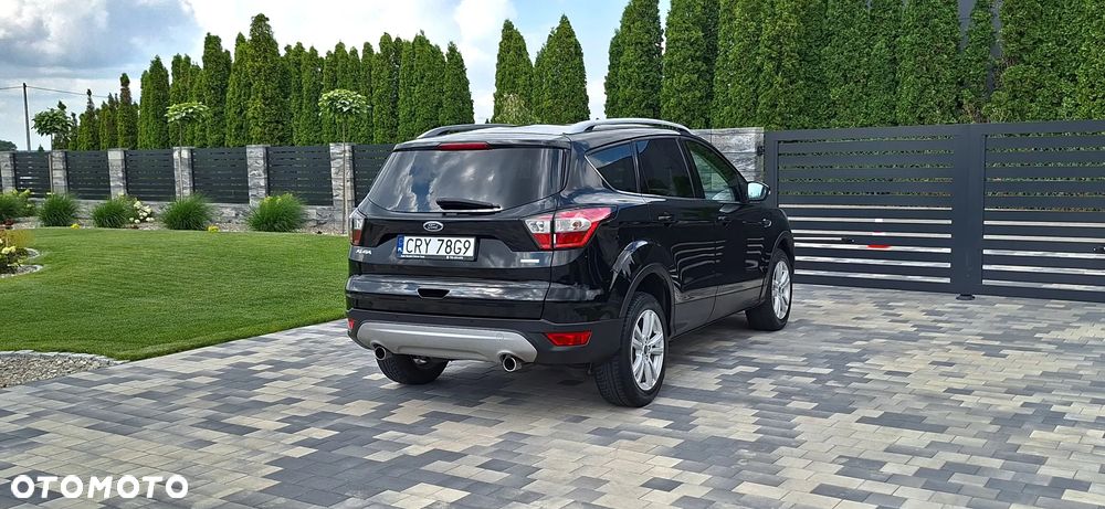 Ford Kuga - 12