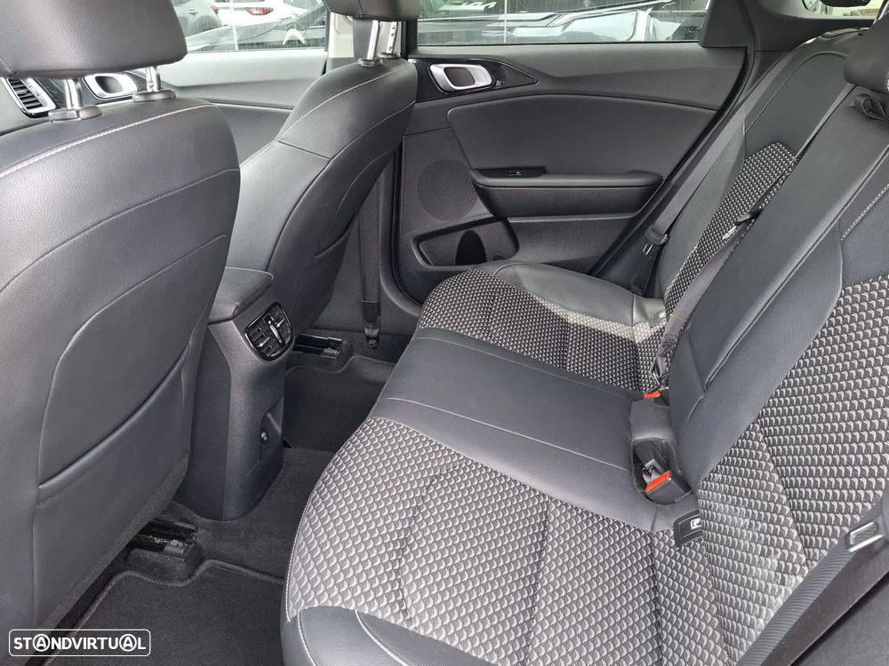 Kia Ceed SW 1.0 T-GDI Drive - 22