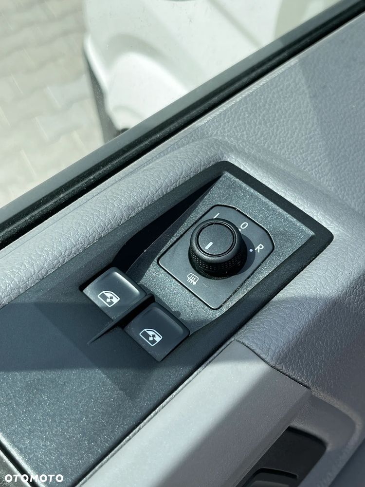 Volkswagen Crafter - 33
