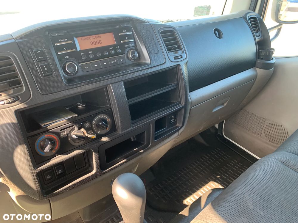 Nissan CABSTAR NT400 - 11