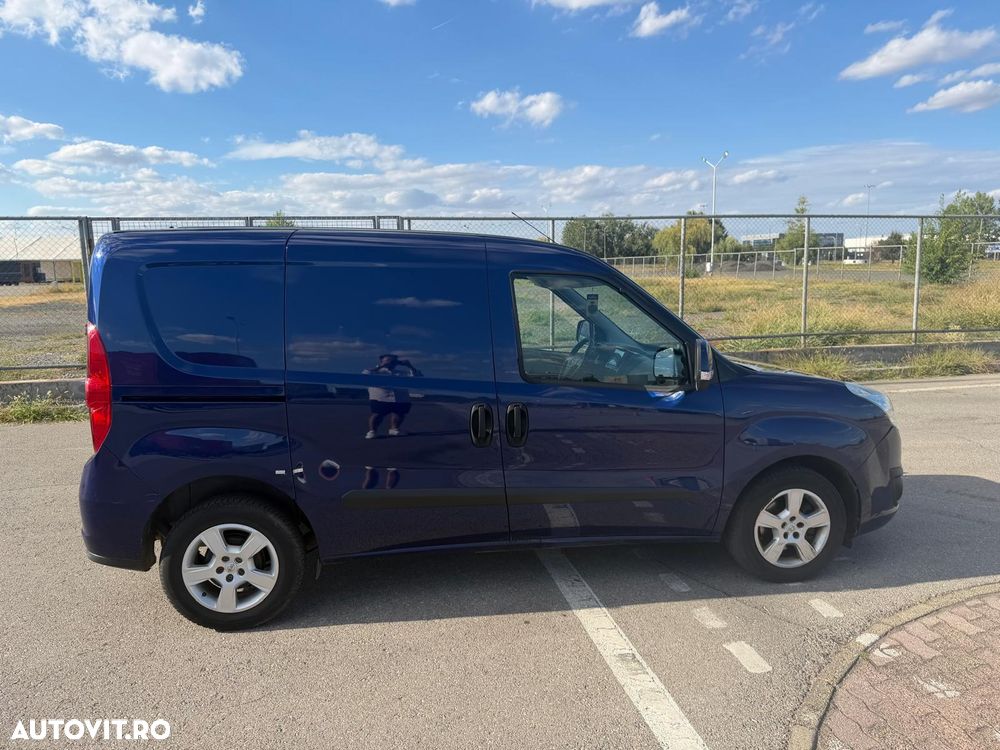Opel COMBO-D-VAN - 3