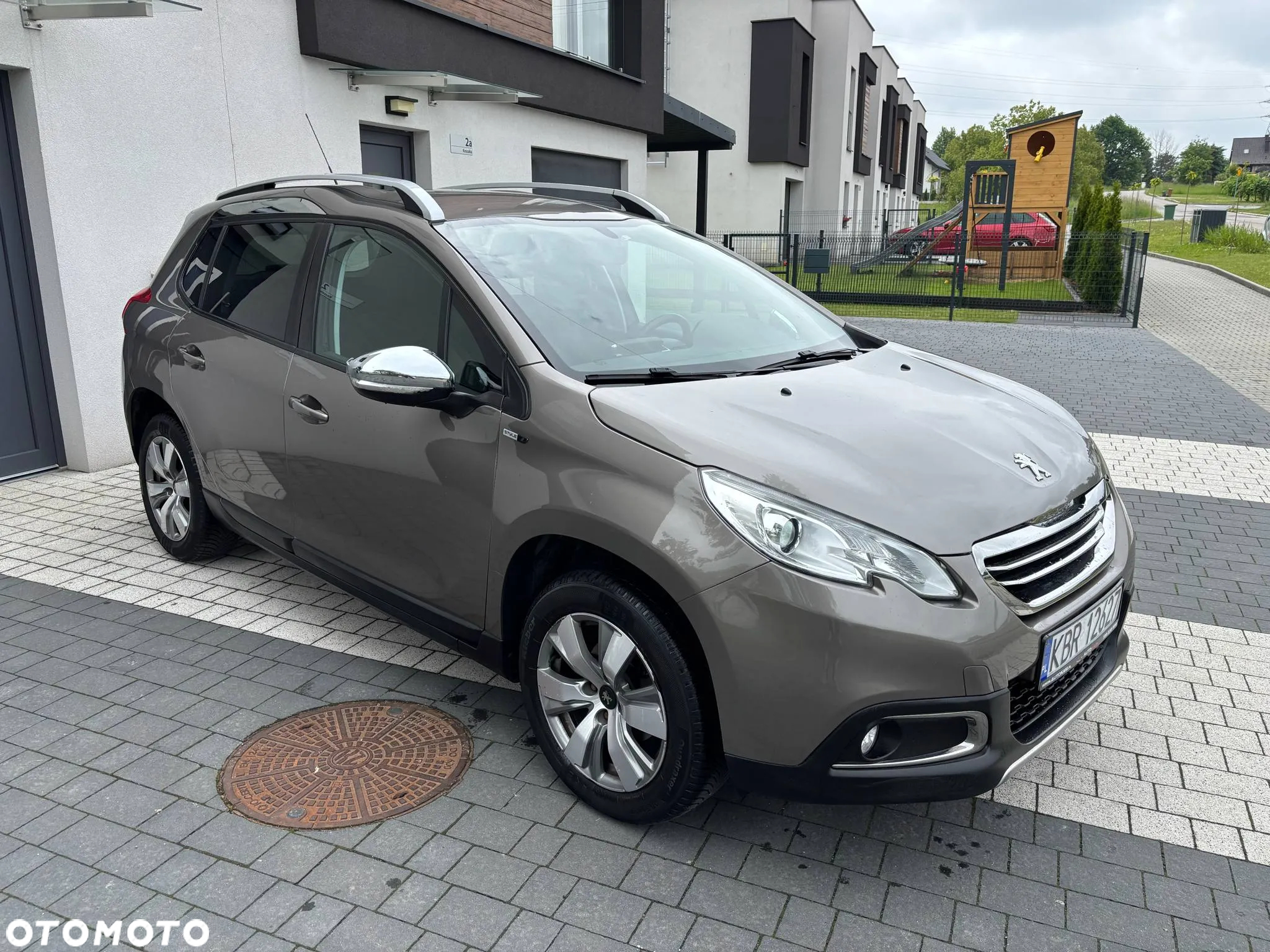 Peugeot 2008 1.6 BlueHDi Style - 4