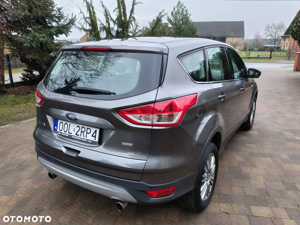 Ford Kuga 1.6 EcoBoost 2x4 Titanium - 33