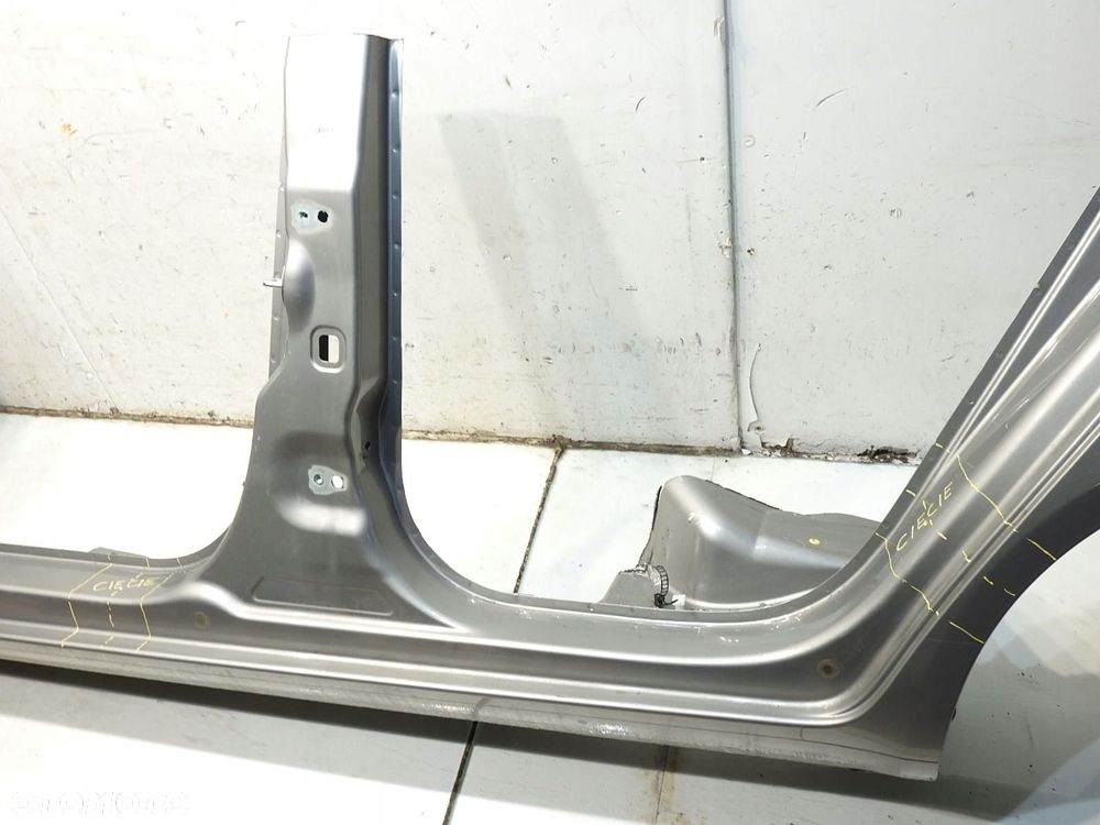 PRÓG SŁUPEK LEWY TYŁ 9209 SKODA FABIA II KOMBI - 10