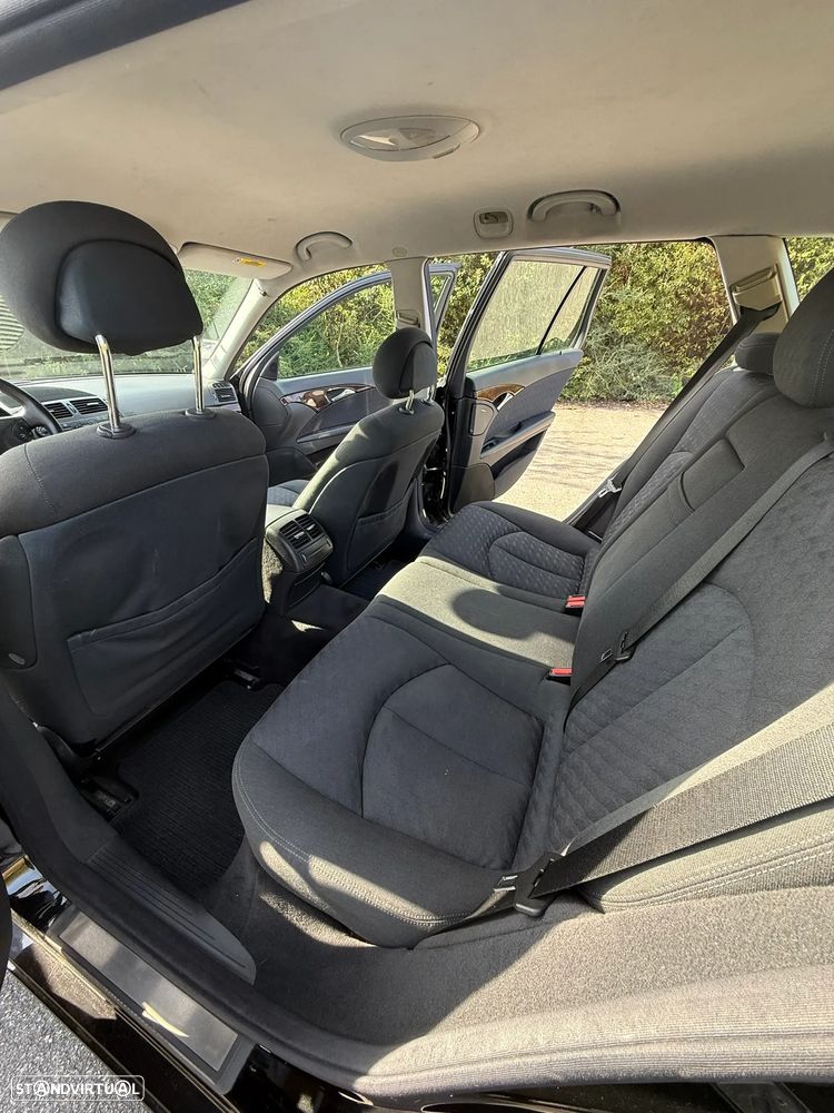 Mercedes-Benz E 220 T CDI Auto Classic - 9