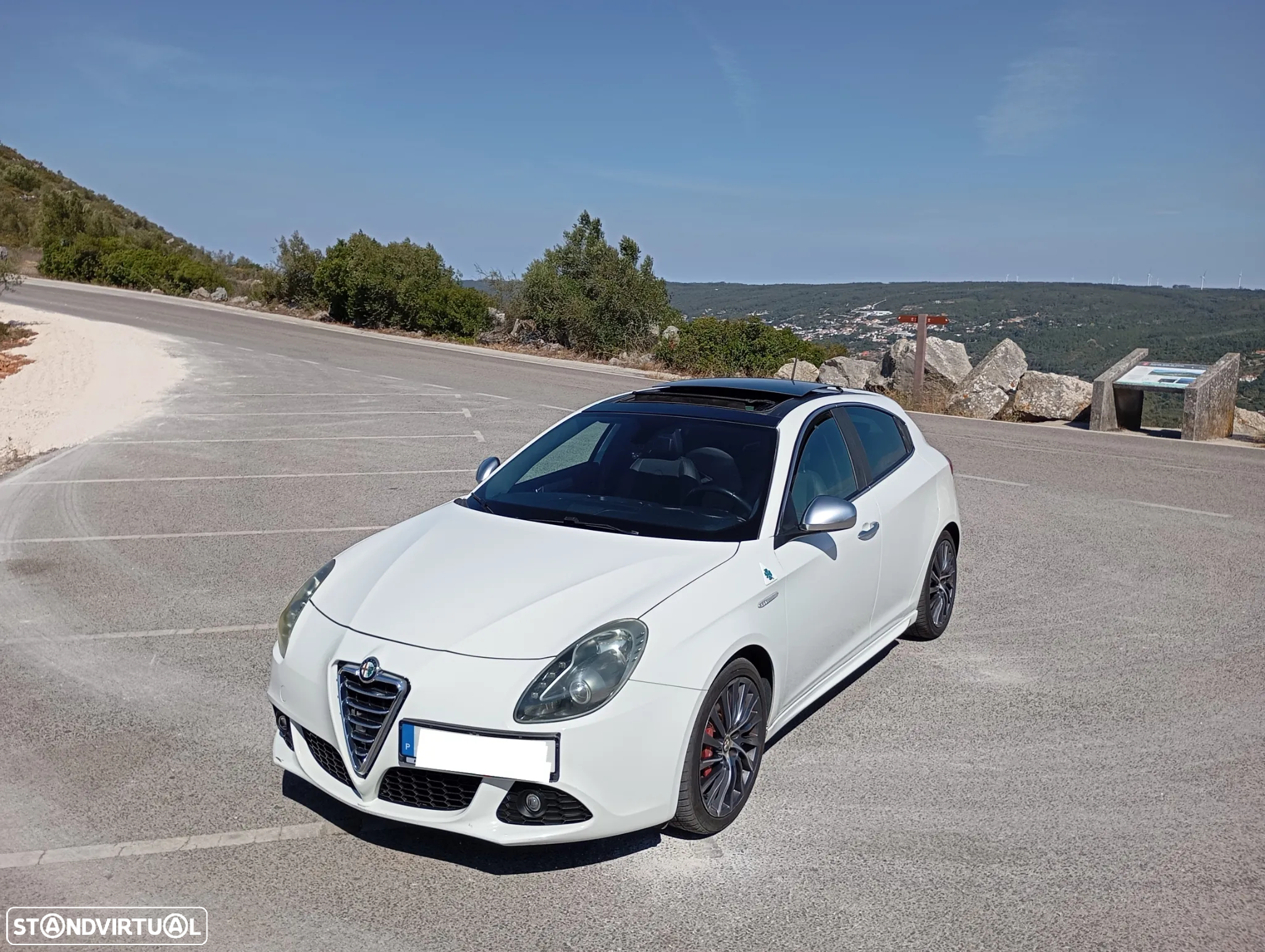 Alfa Romeo Giulietta 1750 TBi Quadrifoglio Verde - 4