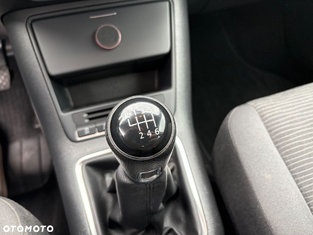 Volkswagen Tiguan - 13
