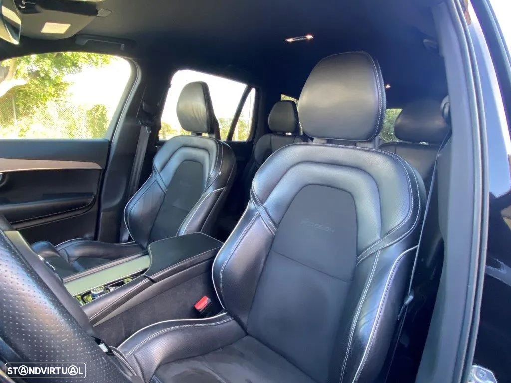 Volvo XC 90 2.0 D4 R-Design - 11