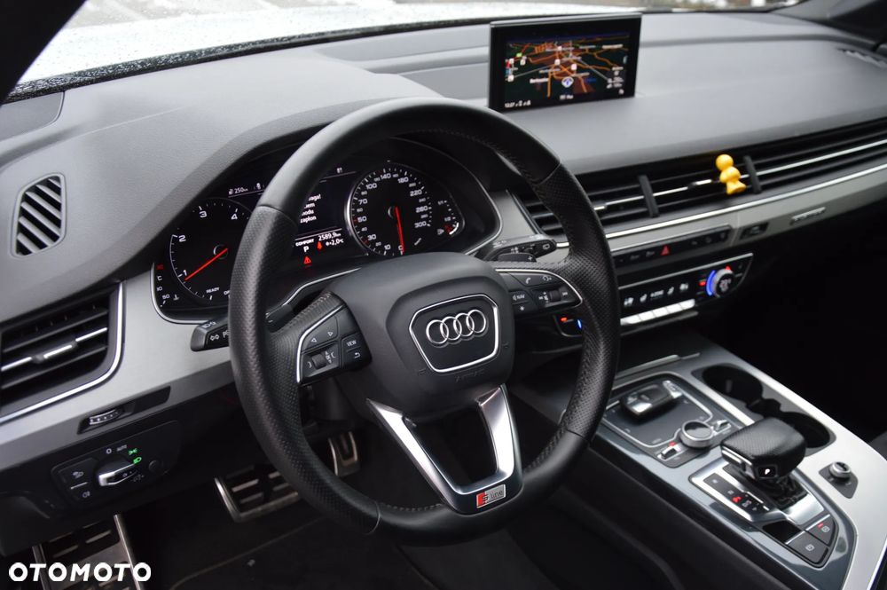 Audi Q7 3.0 TDI Quattro Tiptronic - 12