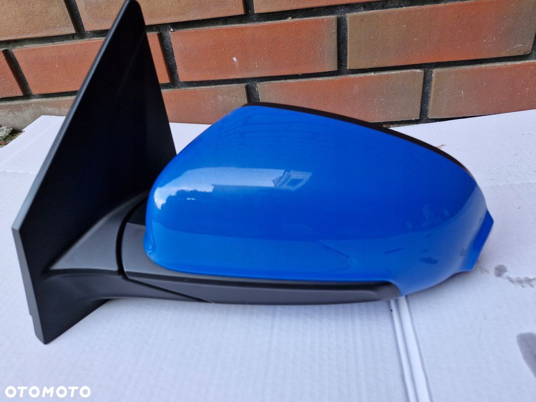 LUSTERKO LEWE HYUNDAI KONA 6 PIN 049774 - 1