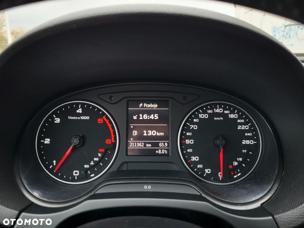 Audi A3 Sportback - 8