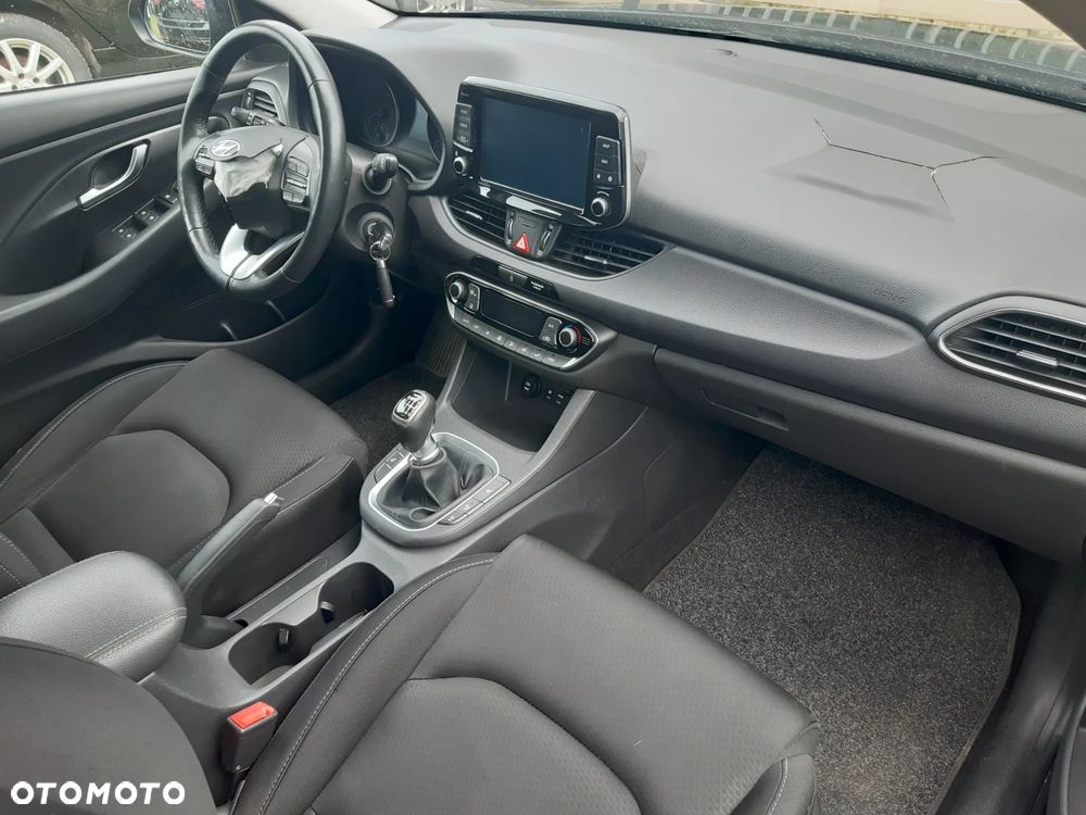 Hyundai i30 1.6 CRDI EDITION 30+ - 11
