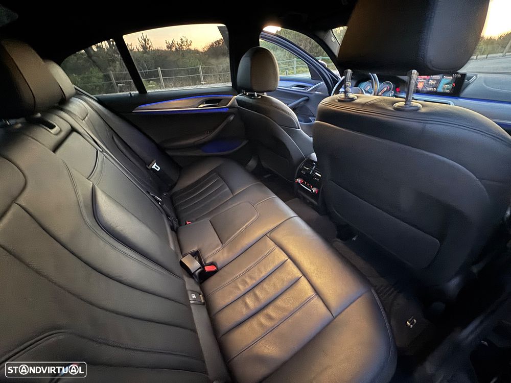 BMW 530 e iPerformance Pack M - 13