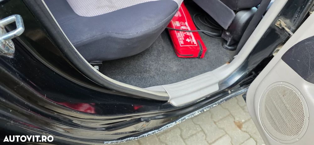 Mitsubishi L200 Pick Up 4x4 - 18