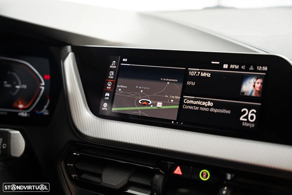 BMW 116 d Pack Desportivo M Auto - 23