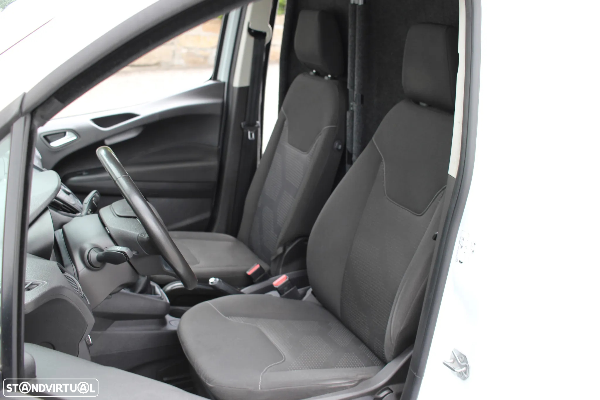Ford TRANSIT COURIER - 12
