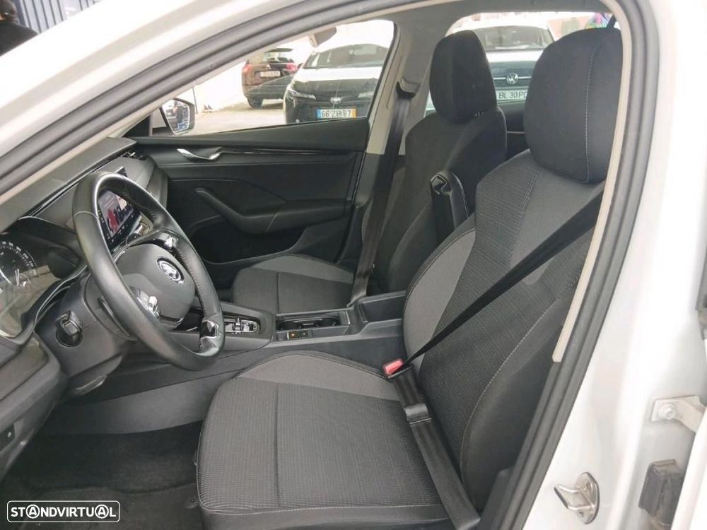 Skoda Octavia Break 2.0 TDI Ambition DSG - 3