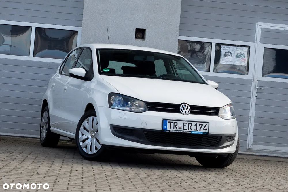 Volkswagen Polo 1.4 16V Highline - 1