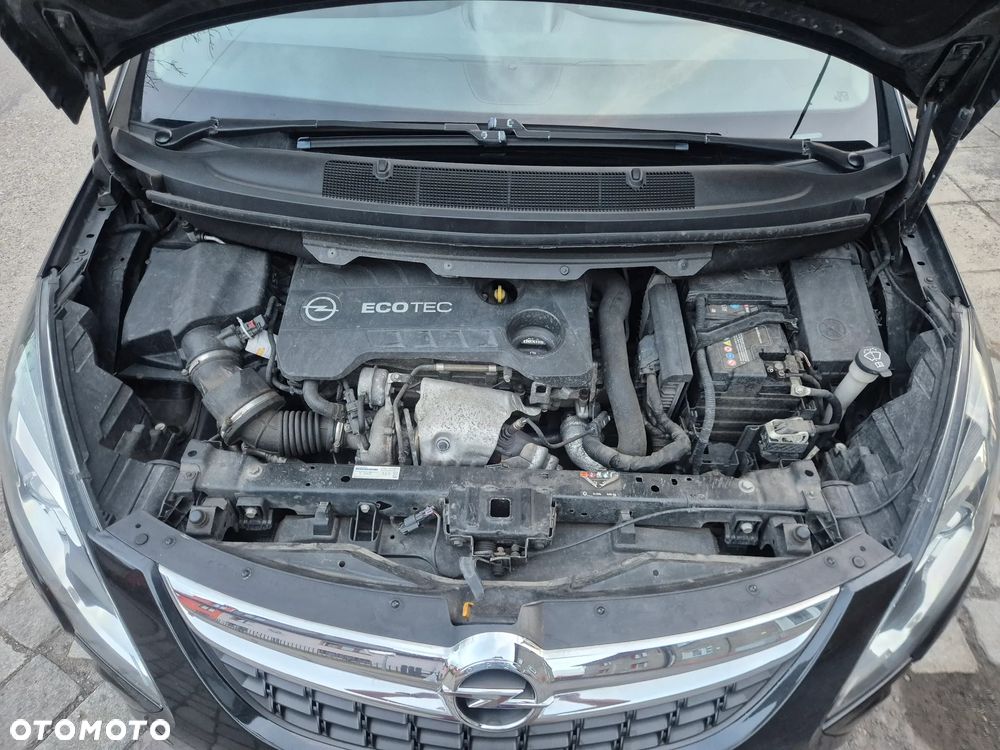 Opel Zafira 1.6 T SIDI Cosmo S&S - 25