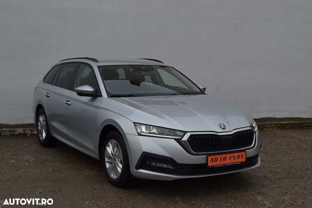 Skoda Octavia 2.0 TDI DSG Ambition - 4