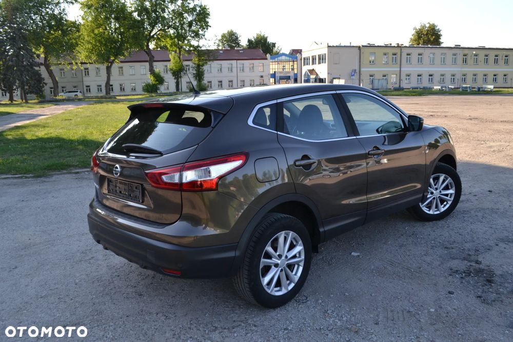 Nissan Qashqai 1.2 DIG-T Tekna EU6 - 10
