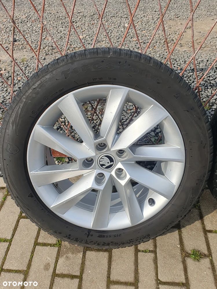 Skoda Superb 2.0 TDI Premium Edition - 26