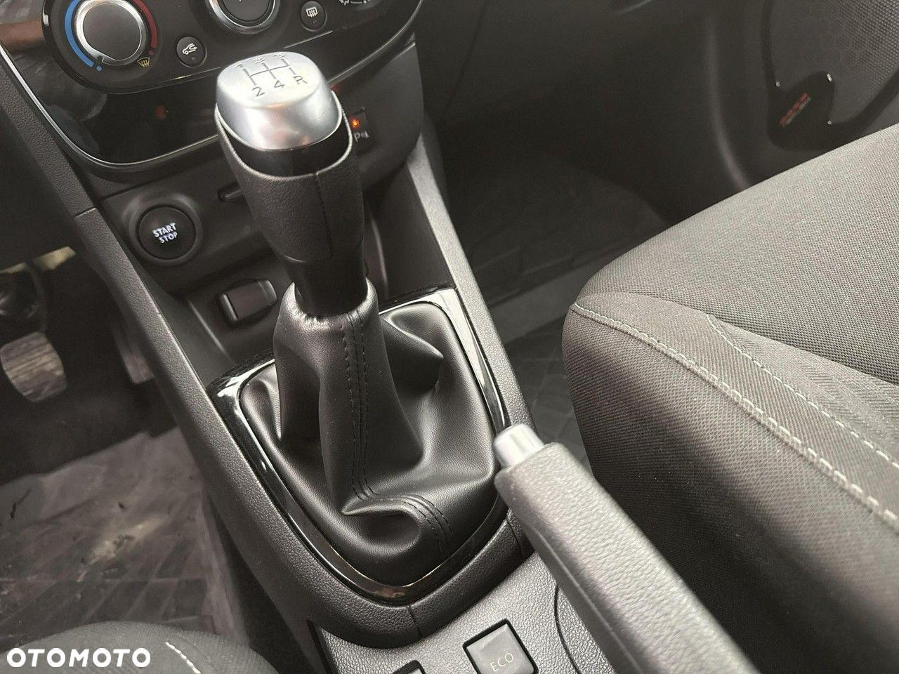 Renault Clio - 17