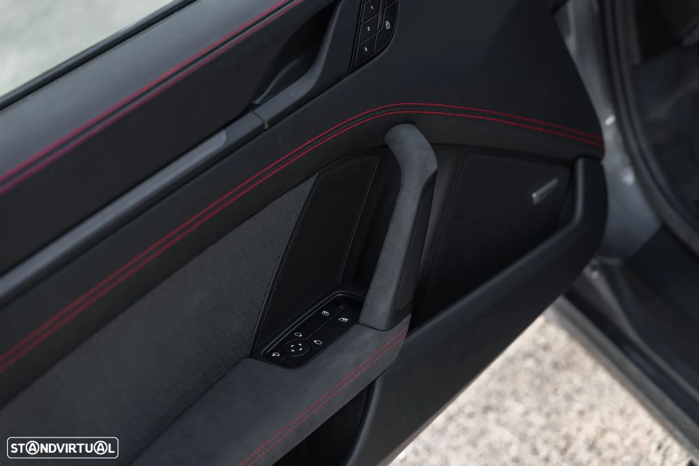 Porsche 911 (992) Targa 4 GTS - 15