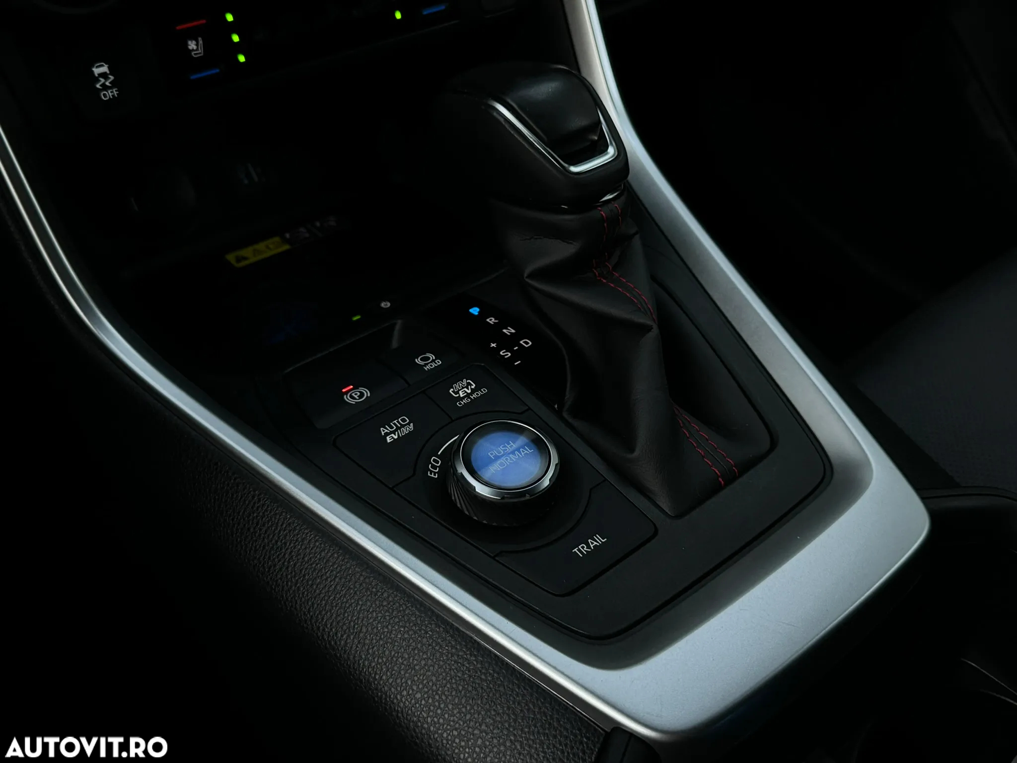 Toyota RAV4 - 25