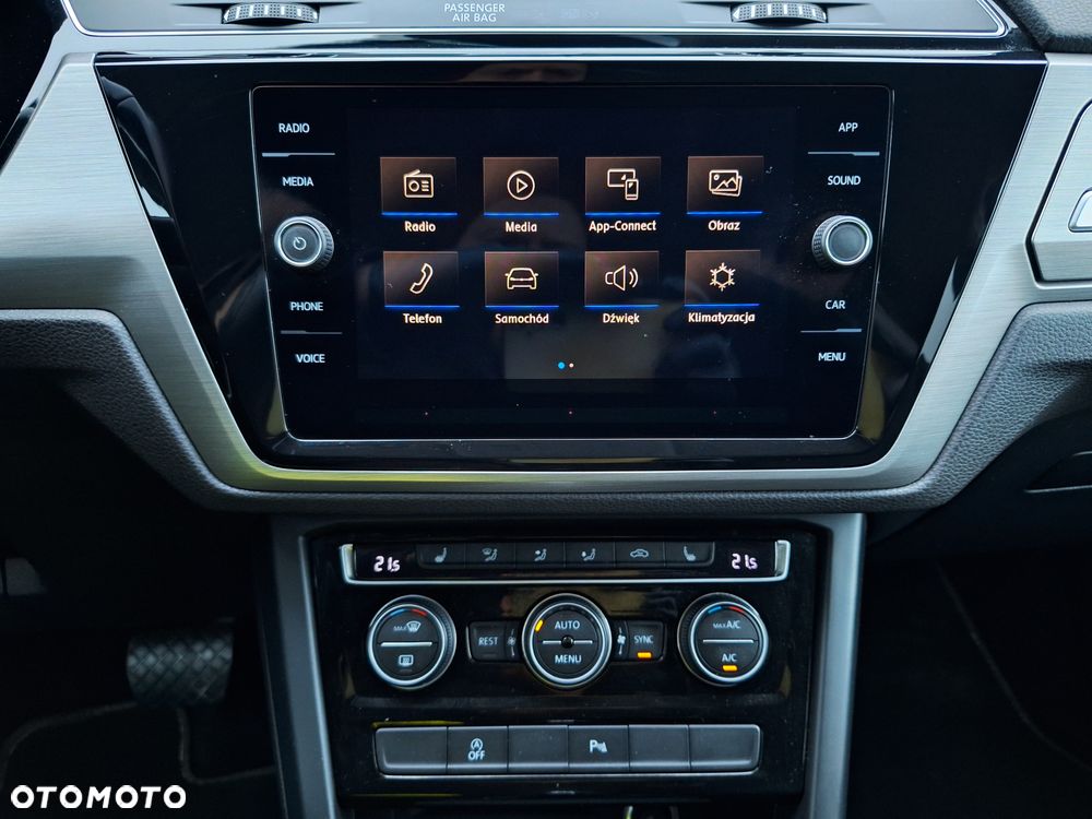 Volkswagen Touran 1.5 TSI EVO Comfortline Plus DSG - 34