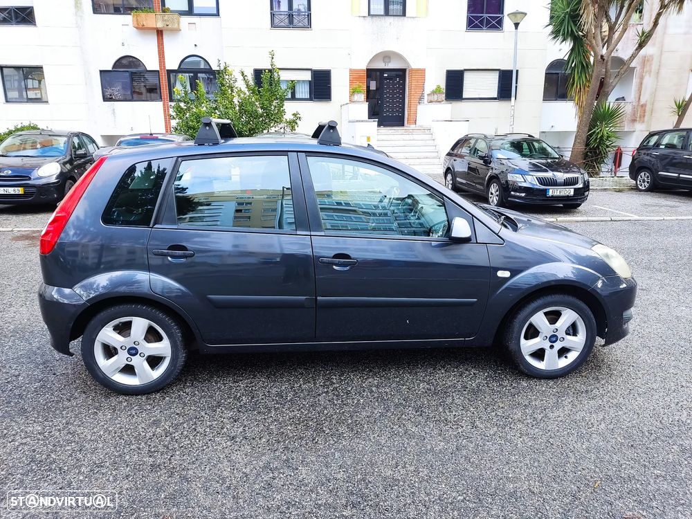 Ford Fiesta 1.25 Trend - 2