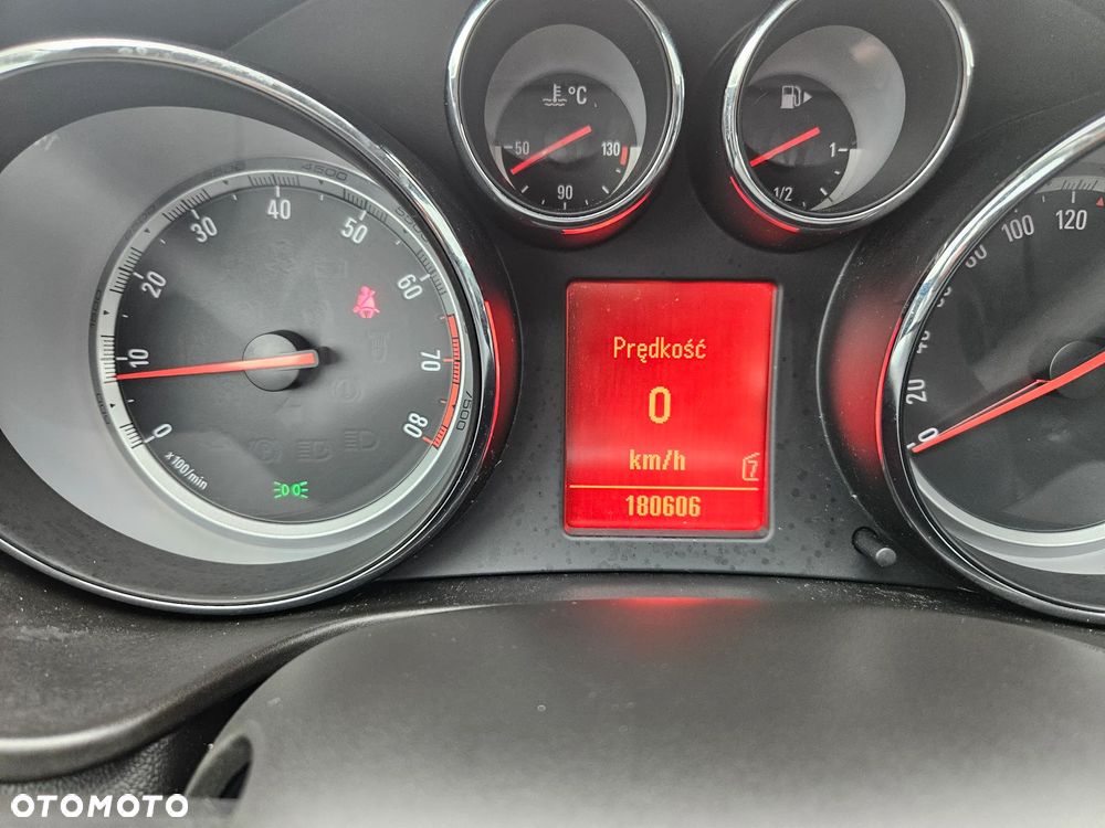 Opel Insignia 1.6 Design Edition - 21