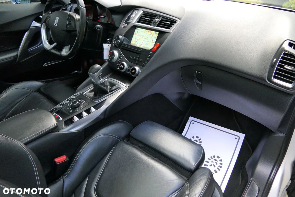 Citroën DS5 1.6 BlueHDi SoChic - 18
